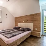 Pool Katja Kranjska Gora - Happy Βίλα Gozd Martuljek