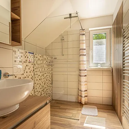 Pool Katja Kranjska Gora - Happy *